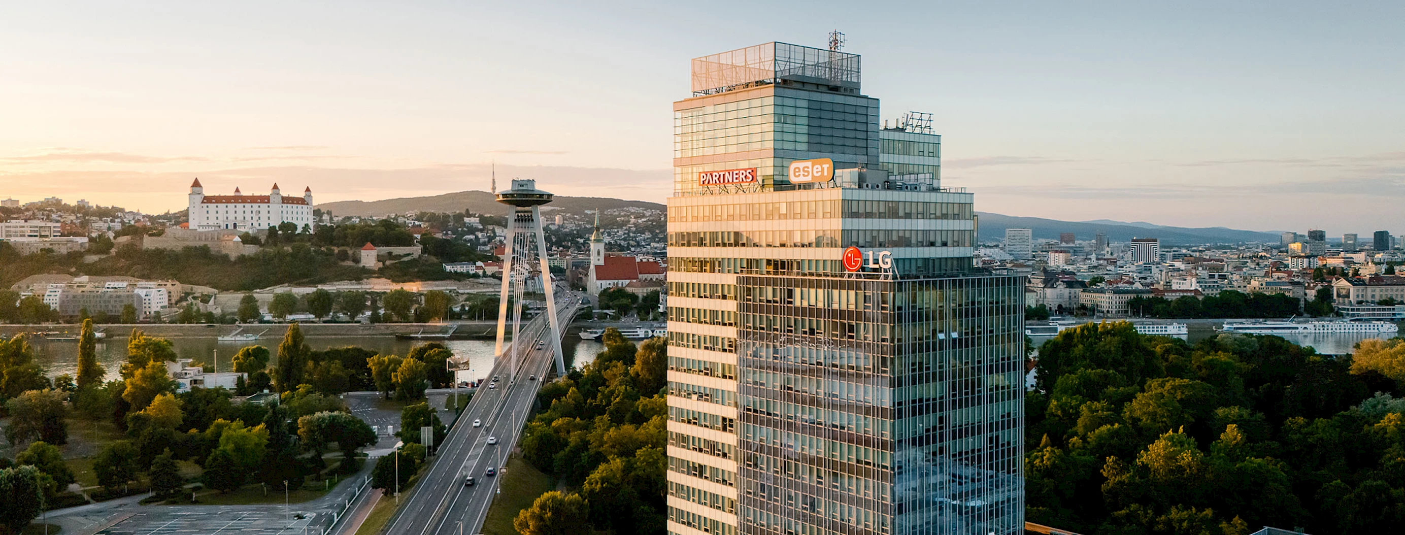 Polus Towers